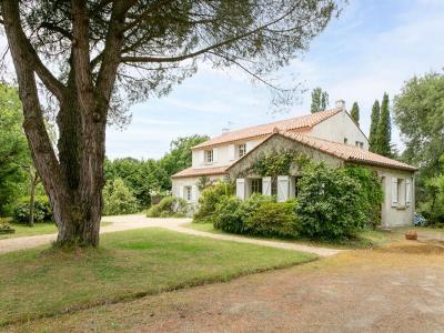 For sale Getigne 11 rooms 274 m2 Loire atlantique (44190) photo 4