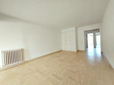 Louer Appartement 52 m2 Cannes