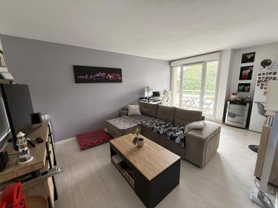 For sale Elancourt 2 rooms 45 m2 Yvelines (78990) photo 1