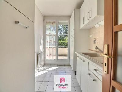 For sale Acheres 2 rooms 47 m2 Yvelines (78260) photo 2