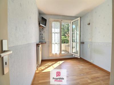 For sale Acheres 2 rooms 47 m2 Yvelines (78260) photo 3
