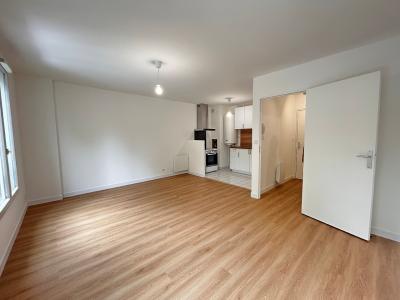 For rent Brunoy GARE 2 rooms 46 m2 Essonne (91800) photo 0