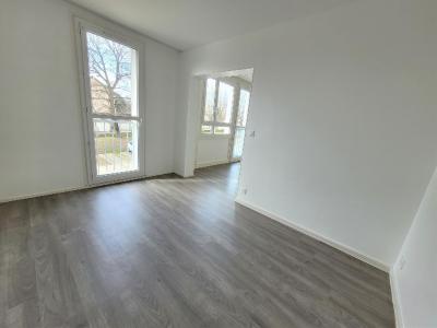 Annonce Location 4 pi�ces Appartement Crosne 91