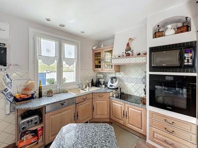 For sale Perray-en-yvelines 7 rooms 140 m2 Yvelines (78610) photo 3