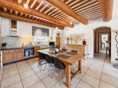 For sale Noves 5 rooms 184 m2 Bouches du Rhone (13550) photo 3