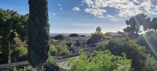 For sale Bandol 5 rooms 99 m2 Var (83150) photo 0