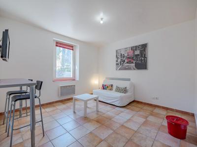 For rent Marseille-11eme-arrondissement 2 rooms 28 m2 Bouches du Rhone (13011) photo 1