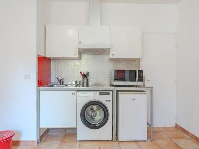 For rent Marseille-11eme-arrondissement 2 rooms 28 m2 Bouches du Rhone (13011) photo 4