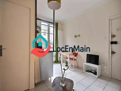 Louer Appartement 16 m2 Paris-3eme-arrondissement
