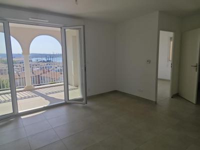 For rent Port-de-bouc 2 rooms 42 m2 Bouches du Rhone (13110) photo 2