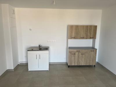 For rent Port-de-bouc 2 rooms 42 m2 Bouches du Rhone (13110) photo 4