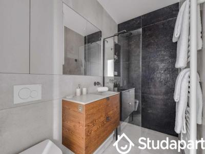 Louer Appartement Paris-11eme-arrondissement 3300 euros