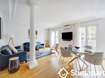 For rent Paris-17eme-arrondissement 2 rooms 56 m2 Paris (75017) photo 0