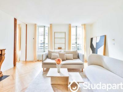Louer Appartement 121 m2 Paris-10eme-arrondissement