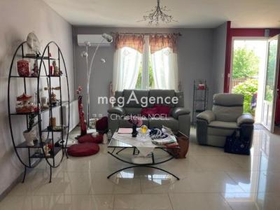 For sale Lucon 4 rooms 101 m2 Vendee (85400) photo 4