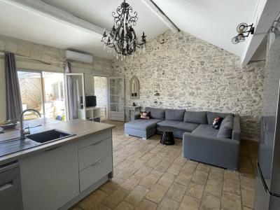 For sale INTRA MUROS 4 rooms 91 m2 Gard (30220) photo 2