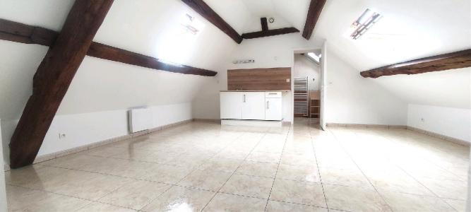For rent Louvres 1 room 23 m2 Val d'Oise (95380) photo 1