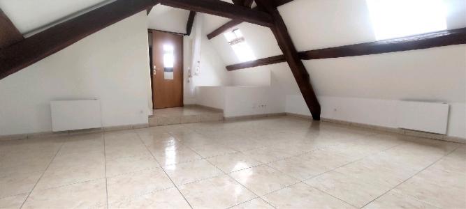 For rent Louvres 1 room 23 m2 Val d'Oise (95380) photo 2