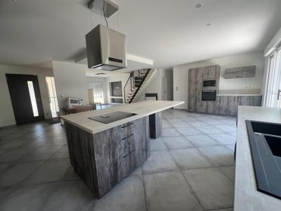 For sale Saint-ouen 7 rooms 130 m2 Loir et cher (41100) photo 4
