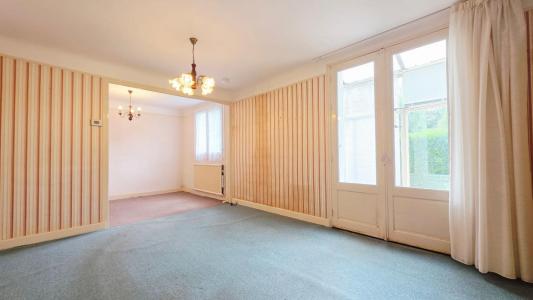 For sale Bourges 4 rooms 83 m2 Cher (18000) photo 1