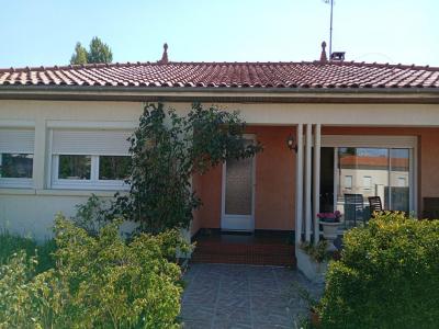 For sale Etauliers 5 rooms 145 m2 Gironde (33820) photo 0