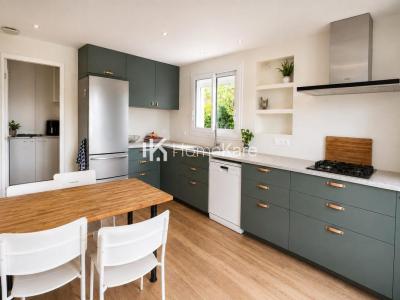 For sale Yvrac 5 rooms 130 m2 Gironde (33370) photo 3
