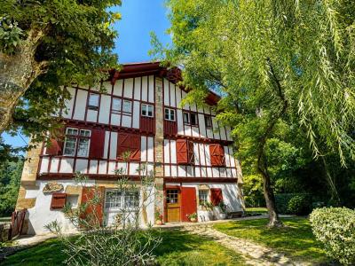 For sale Saint-pee-sur-nivelle 4 rooms 83 m2 Pyrenees atlantiques (64310) photo 0