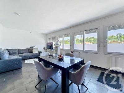 For sale Feyzin 2 rooms 52 m2 Rhone (69320) photo 0