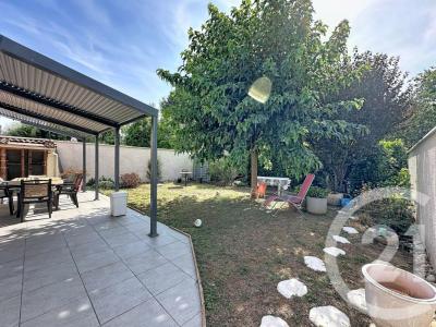 For sale Grigny 5 rooms 105 m2 Rhone (69520) photo 0