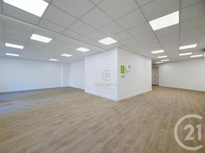 For rent Saint-laurent-d'agny 88 m2 Rhone (69440) photo 2