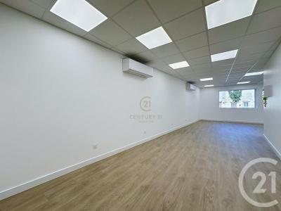 For rent Saint-laurent-d'agny 88 m2 Rhone (69440) photo 4