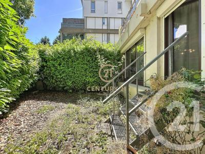 For sale Givors 3 rooms 72 m2 Rhone (69700) photo 0