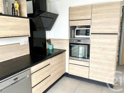 Louer Appartement Lyon-8eme-arrondissement Rhone