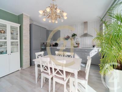Annonce Vente 4 pi�ces Appartement Lyon-8eme-arrondissement 69