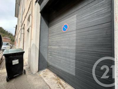 Louer Parking 15 m2 Vienne