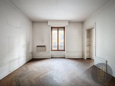 For sale Tarare 8 rooms 374 m2 Rhone (69170) photo 3