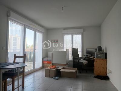 Louer Appartement Vaulx-en-velin Rhone