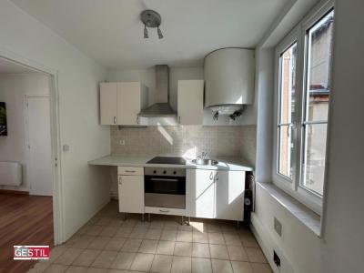Louer Appartement Ennery 870 euros