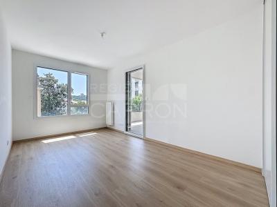 Louer Appartement Lyon-9eme-arrondissement 1057 euros