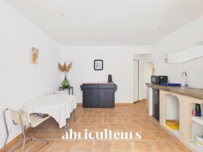 Annonce Vente 2 pi�ces Appartement Lambesc 13