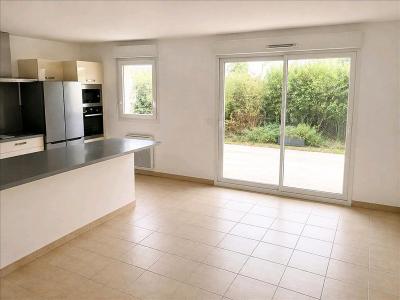 For rent Beaurecueil 13090-AIX-EN-PROVENCE 3 rooms 67 m2 Bouches du Rhone (13100) photo 2