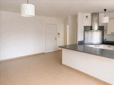 For rent Beaurecueil 13090-AIX-EN-PROVENCE 3 rooms 67 m2 Bouches du Rhone (13100) photo 3