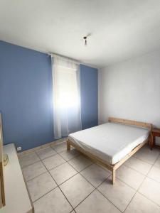 Louer Appartement Marseille-5eme-arrondissement 1025 euros