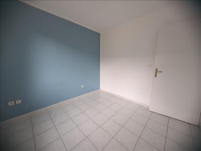 For rent Loos 3 rooms 58 m2 Nord (59120) photo 3