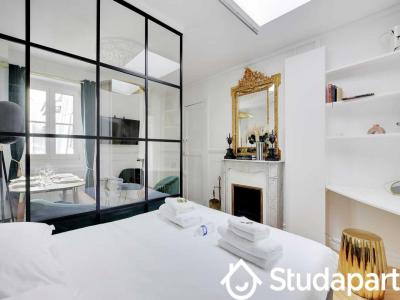 Louer Appartement Paris-8eme-arrondissement 2300 euros
