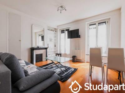 For rent Paris-10eme-arrondissement 1 room 40 m2 Paris (75010) photo 0