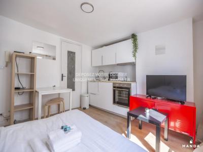 Louer Appartement Paris-15eme-arrondissement 808 euros