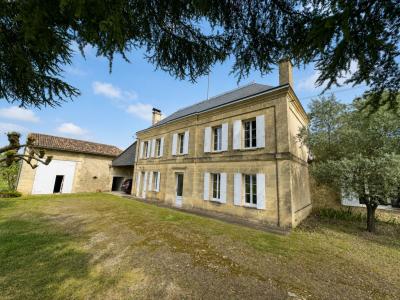 For sale 6 rooms 180 m2 Gironde (33570) photo 0