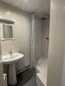 Louer Appartement  700 euros