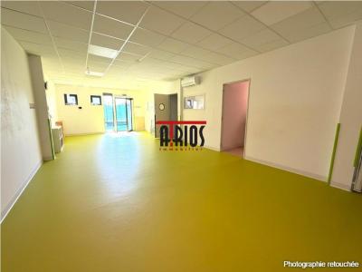 For rent Crau 175 m2 Var (83260) photo 1